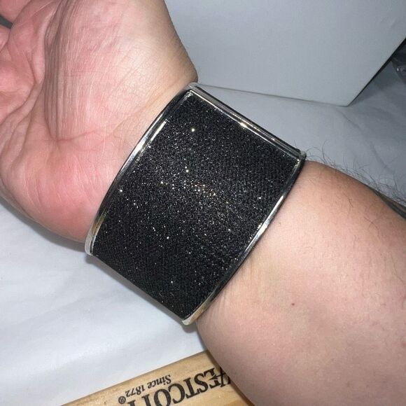 G by Gennaro Black Sparkle Spring Open Cuff Bracelet - Picture 4 of 10